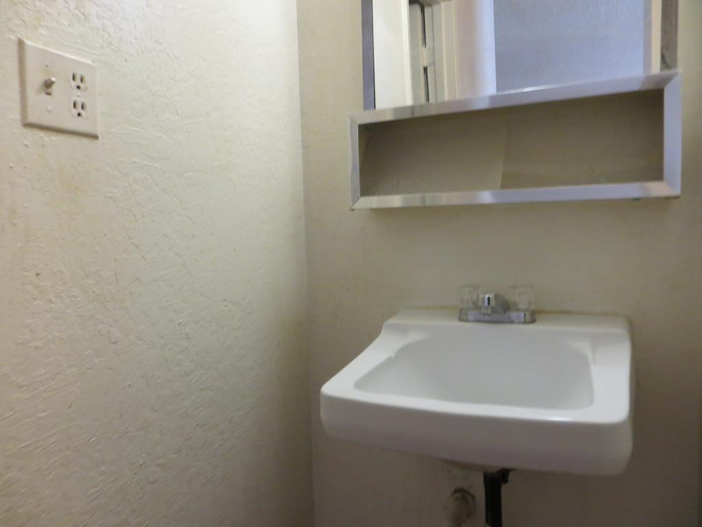 Alpine Motel Las Vegas Room photo